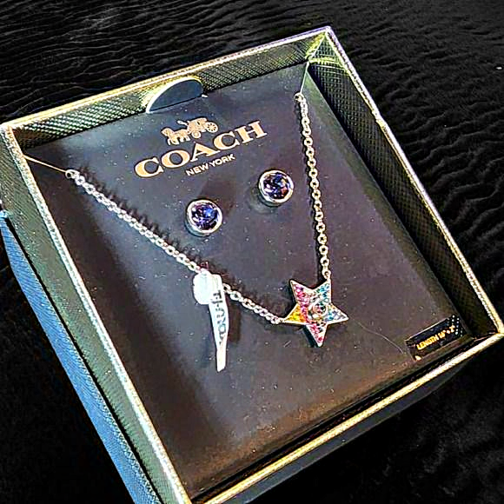 Coach‎ necklace and earring set